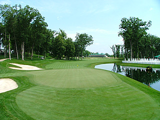 River Highlands 18th
