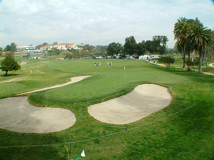 Nissan riviera golf #10