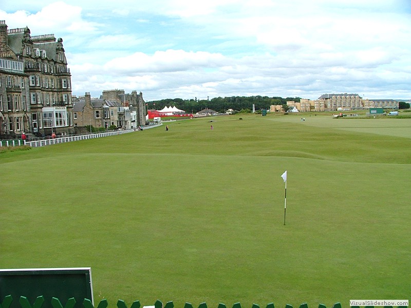 St-Andrews-18thgreenside3