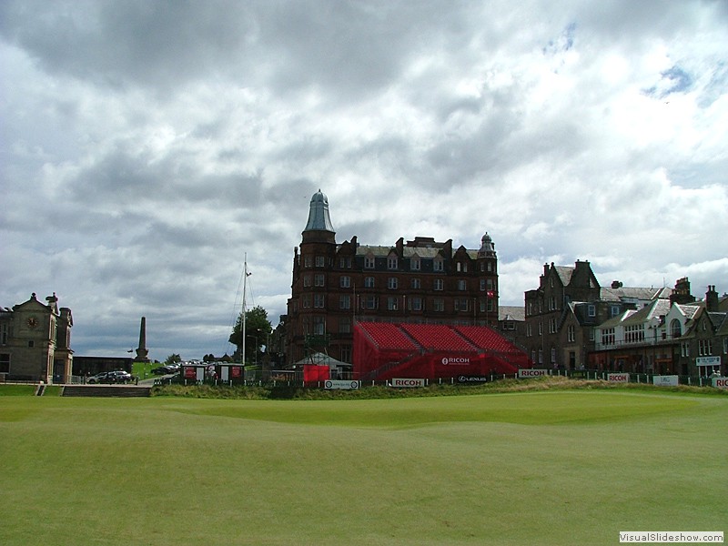 St-Andrews-18thgreenview