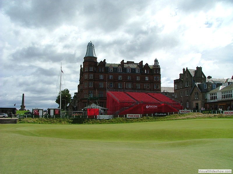 St-Andrews-18thValleyofSin