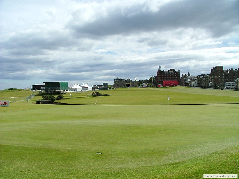 St-Andrews-1stgreend