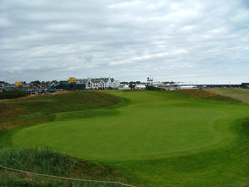 Carnoustie Championship Course hole 1 green