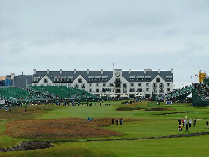 Carnoustie Championship Course hole 18 par-4 tee view