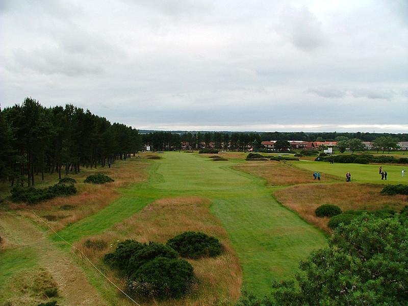 Carnoustie Championship Course hole 9 par-4 tee view