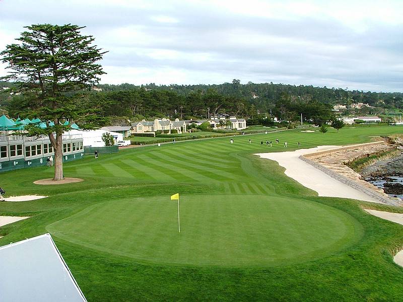 Pebble Beach Hole 18 green