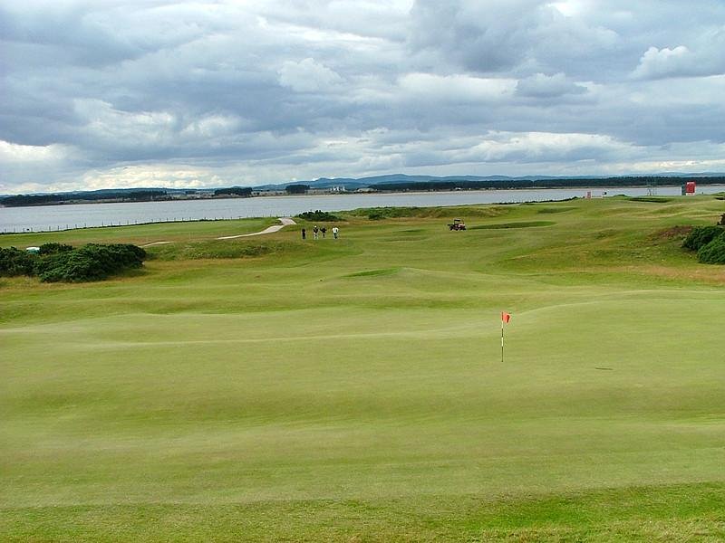 Old Course at St Andrews hole 12 green