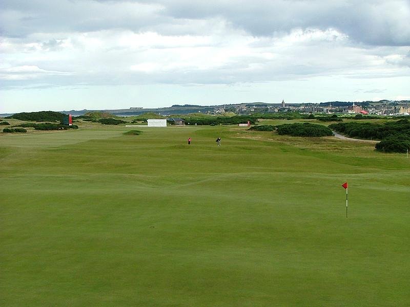 Old Course at St Andrews hole 10 par-4 tee view