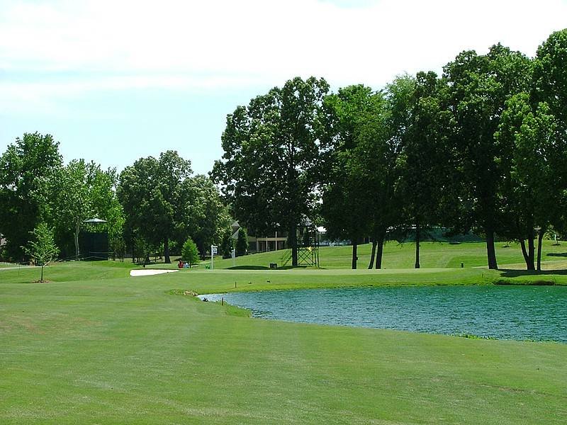 TPC Southwind hole 12 second-shot view